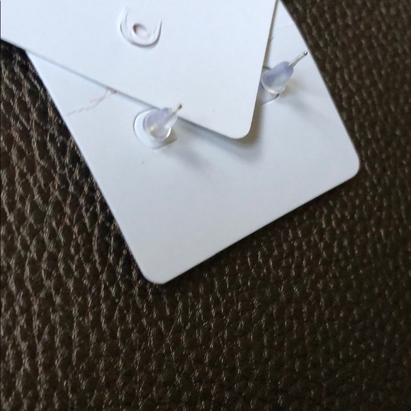 Handmade studs - Picture 2 of 2